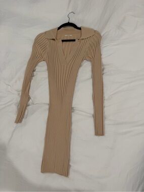 Tularosa Beige Ribbed V-Neck Long Sleeve Dress